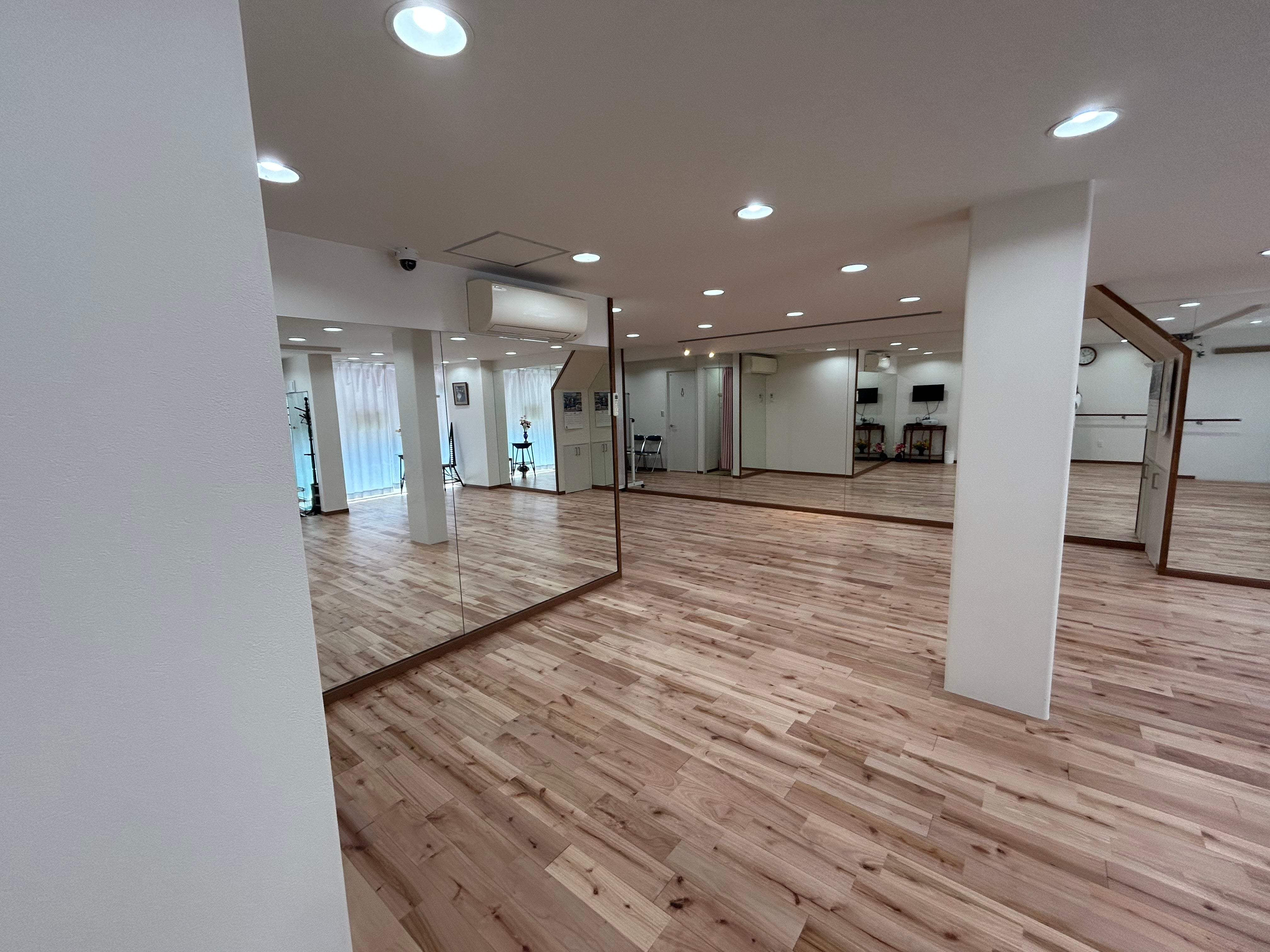 静かで清潔なプライベートスタジオの写真